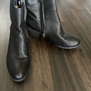 Felmini Booties